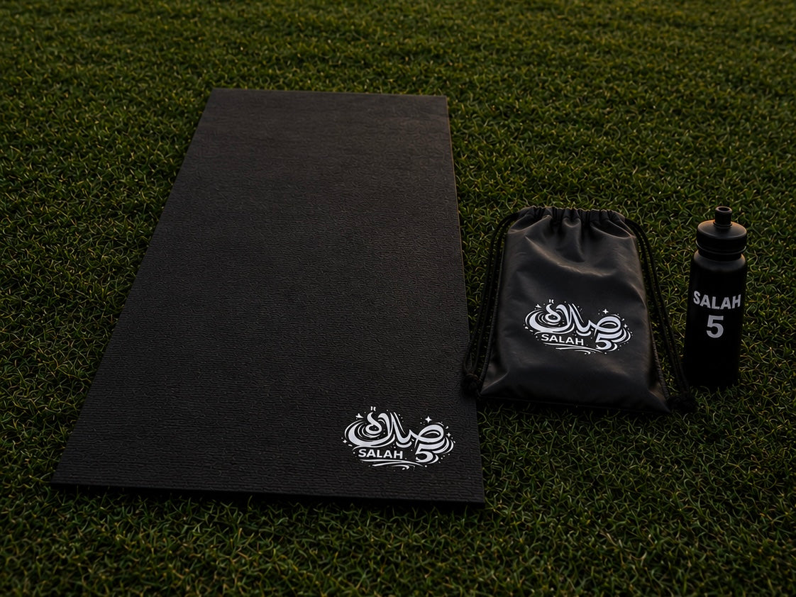 EZ-MAT™ PORTABLE PRAYER MAT W/CARRYING BAG AND WUDU BOTTLE